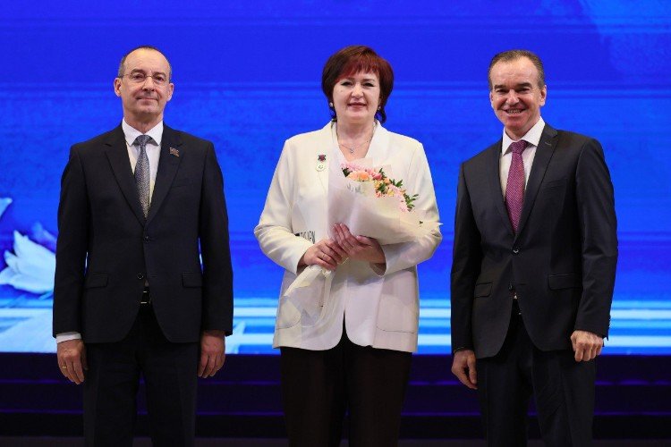 Два педагога из Усть-Лабинского района удостоены звания «Заслуженный учитель Краснодарского края»