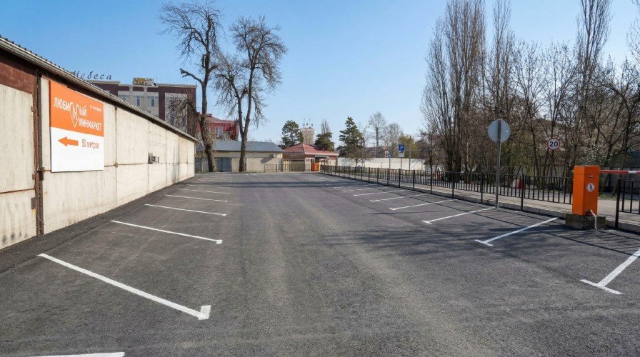 2500 м² территории благоустроено в аэропорту Краснодара