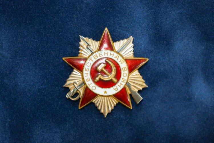 Тайна боевой награды: регалия устьлабинского фронтовика нашлась на Украине
