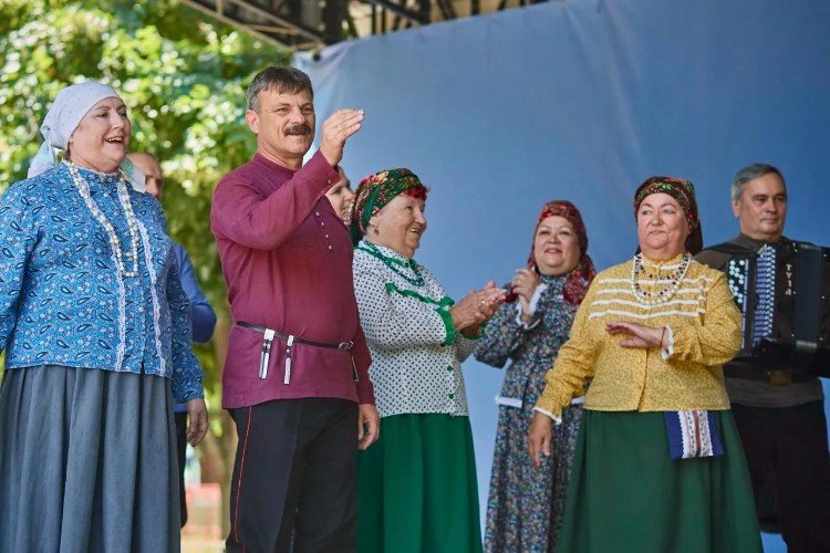 300 песен: мастер-класс для участников «Александровской крепости»